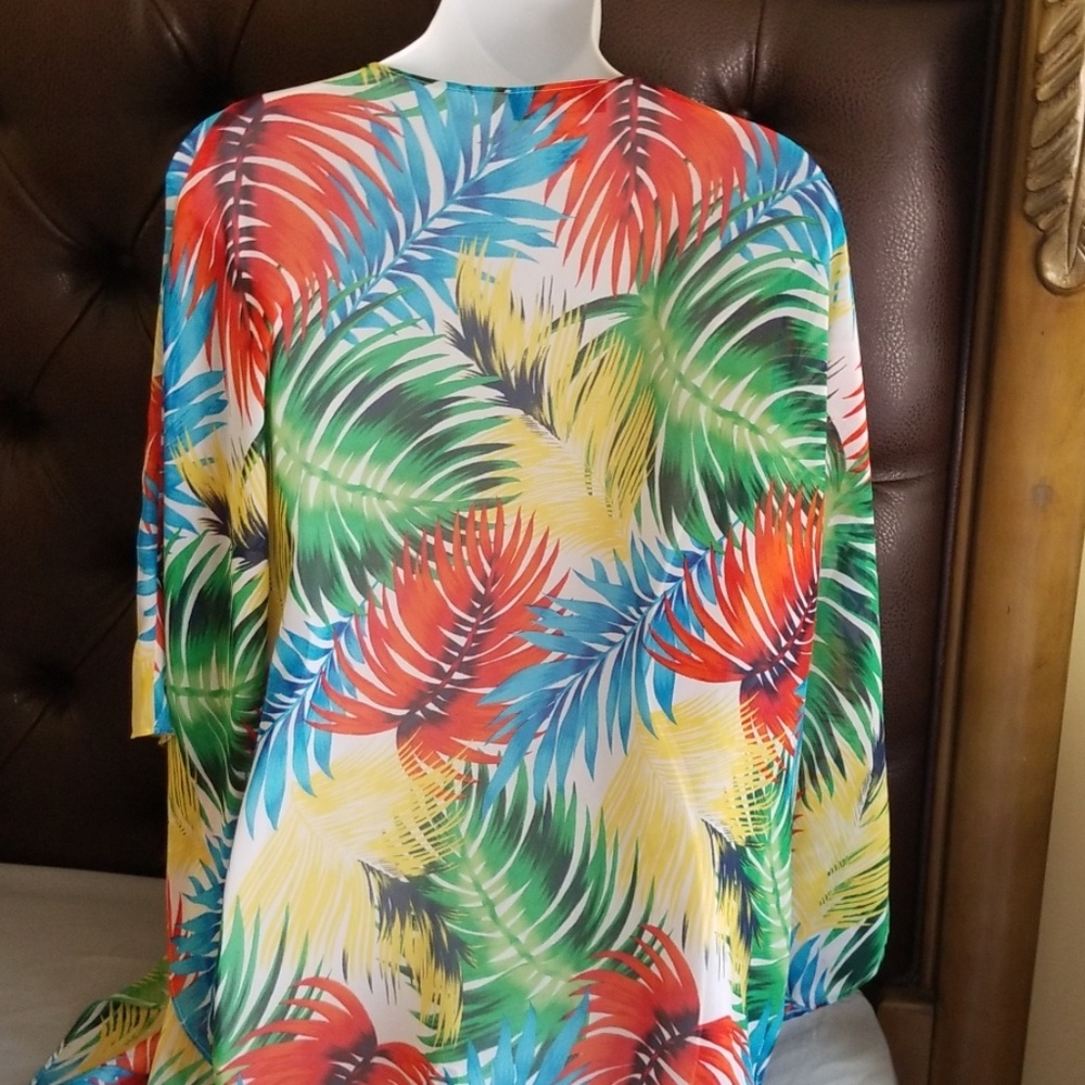 Colorful blouse - Picture 3 of 3